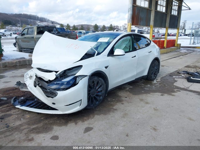 2022 TESLA MODEL Y 7SAYGDEF5NF441878 Photo 1