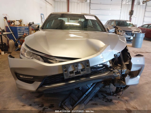 1HGCR2F59HA030879 Honda ACCORD SEDAN