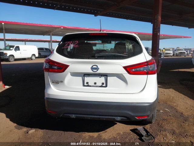 JN1BJ1AV0NW344179 Nissan ROGUE SPORT