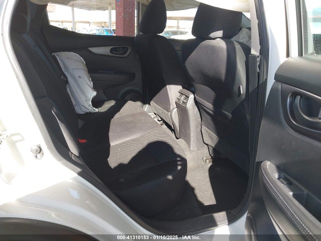 JN1BJ1AV0NW344179 Nissan ROGUE SPORT