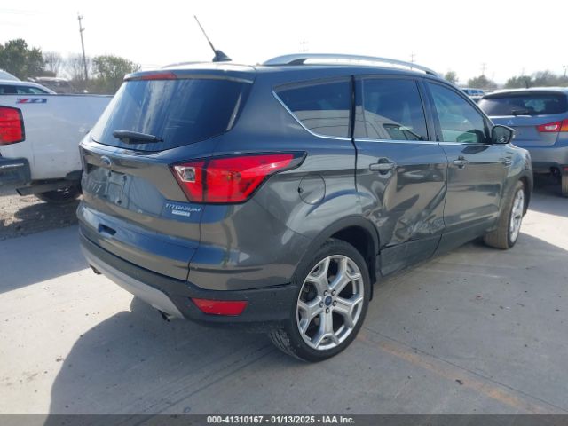 1FMCU0J95KUA04972 Ford Escape