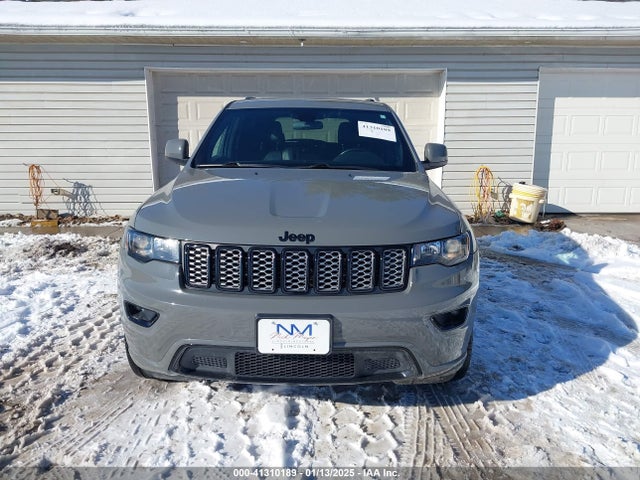 1C4RJFAG4MC795125 Jeep Grand Cherokee Laredo X 4x4