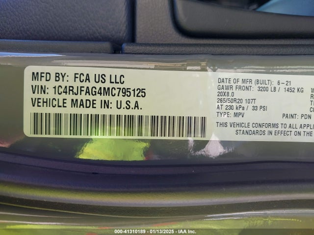 1C4RJFAG4MC795125 Jeep Grand Cherokee Laredo X 4x4