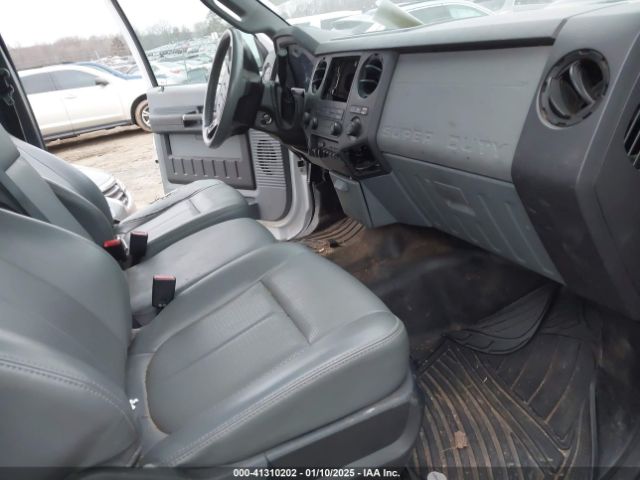 2011 FORD SUPER DUTY F-250 1FT7X2A6XBEA83144 Photo 4