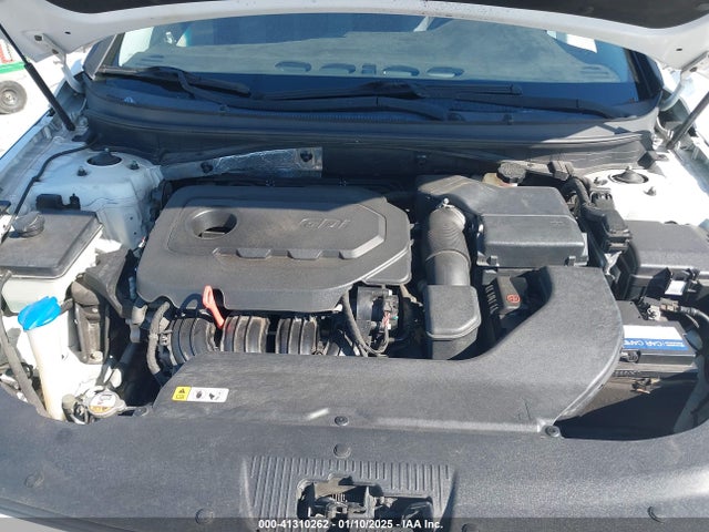Hyundai SONATA SE 2015 5NPE24AF0FH016219 Image 10