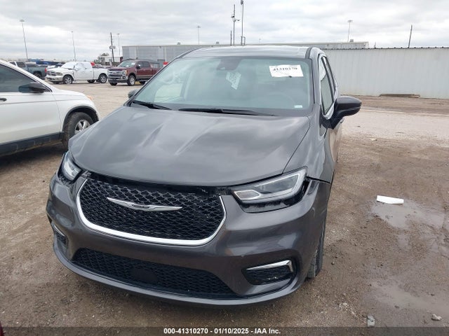 Chrysler Pacifica 2023 2C4RC1BG4PR536061 Image 12