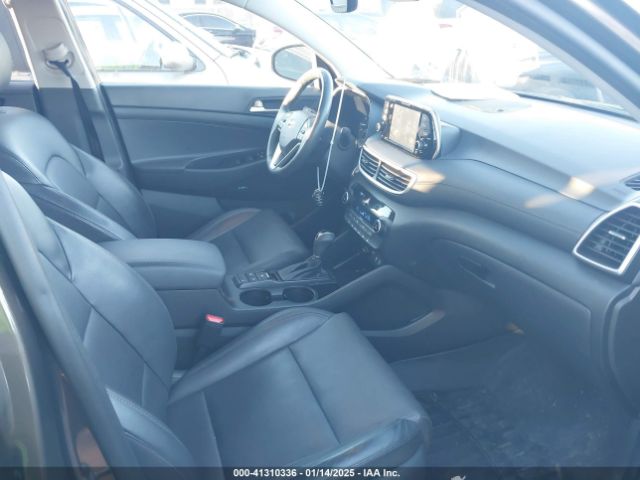 KM8J33ALXKU964702 Hyundai Tucson