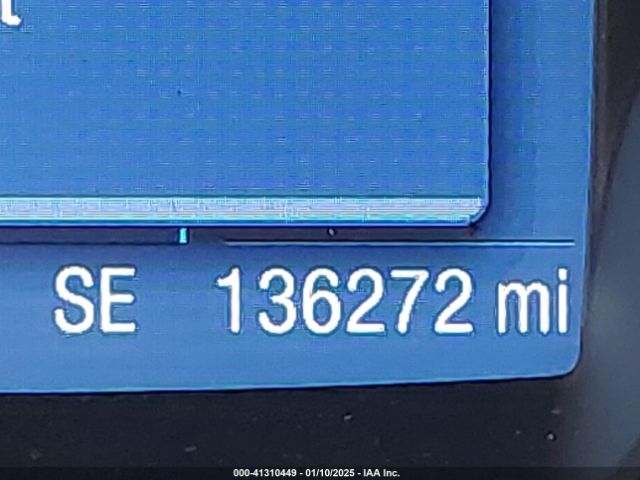 1FMCU0GX0EUD33086 Ford Escape