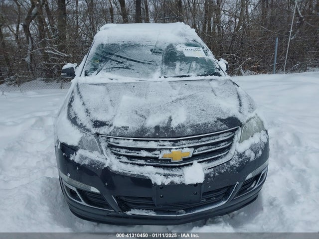 Chevrolet Traverse 2015 1GNKRGKD3FJ311858 Image 12