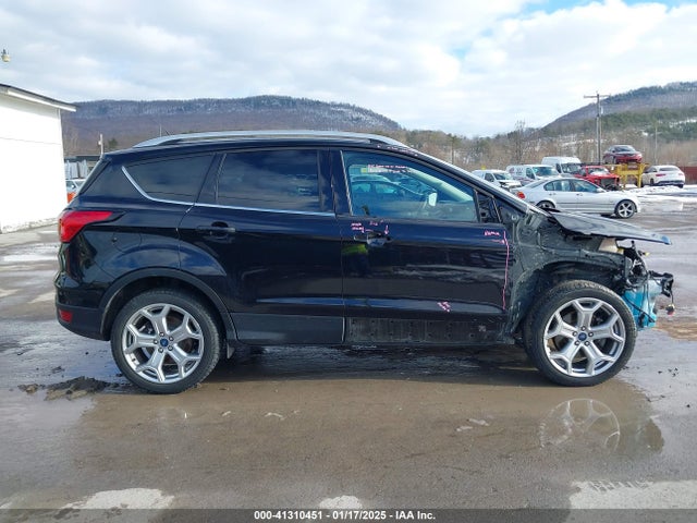 Ford Escape 2019 1FMCU9J91KUA43093 Image 14