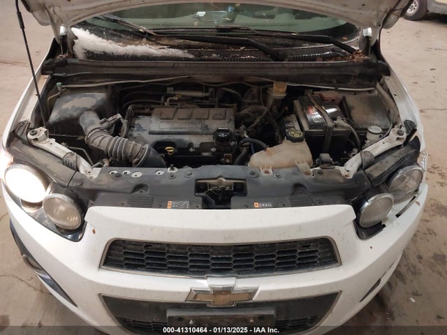 Chevrolet Sonic 2015 1G1JE5SB7F4121961 Image 10