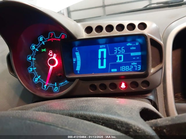 Chevrolet Sonic 2015 1G1JE5SB7F4121961 Image 7