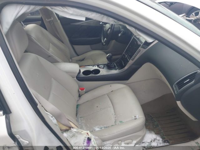 JN1BV7AR8EM688686 Infiniti Q50