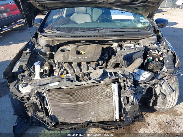 3KPFK4A78JE238629 KIA Forte