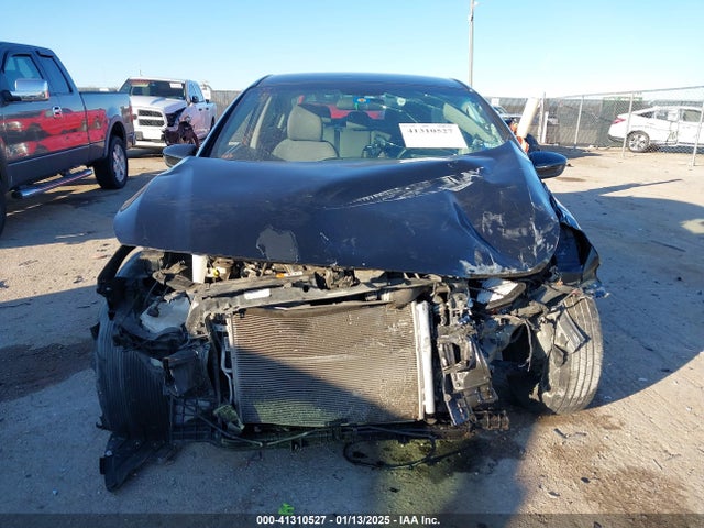 3KPFK4A78JE238629 KIA Forte