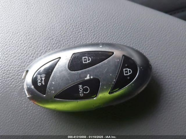 KMHLM4DG1RU661439 Hyundai Elantra