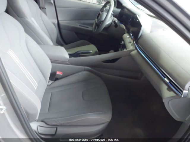 KMHLM4DG1RU661439 Hyundai Elantra