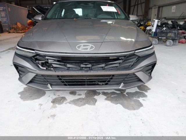 KMHLM4DG1RU661439 Hyundai Elantra