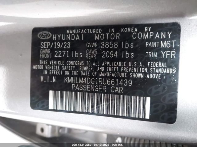 KMHLM4DG1RU661439 Hyundai Elantra