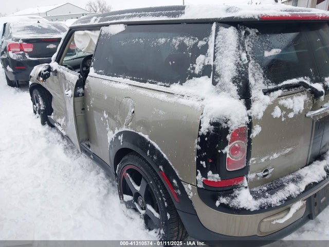 2011 MINI COOPER CLUBMAN WMWZF3C51BTX82001 Photo 5