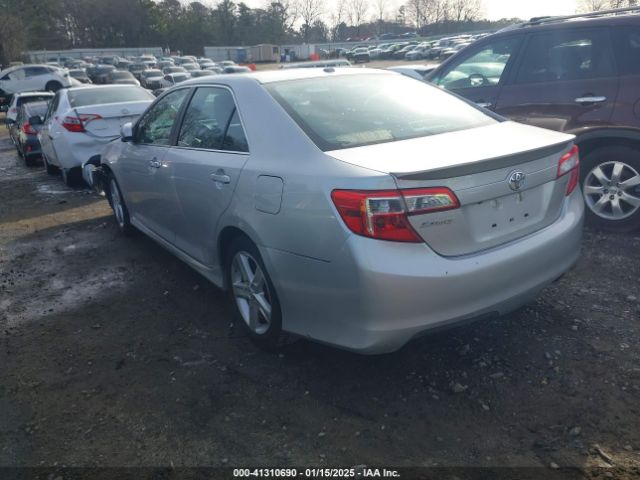 4T1BF1FK9EU860545 Toyota CAMRY SE