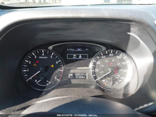 5N1AR2MM5EC647529 Nissan Pathfinder Platinum
