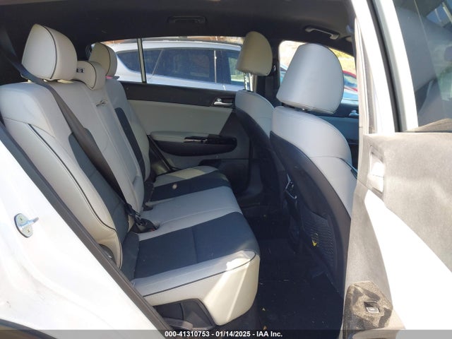 KIA Sportage 2018 KNDPNCAC2J7408972 Image 8