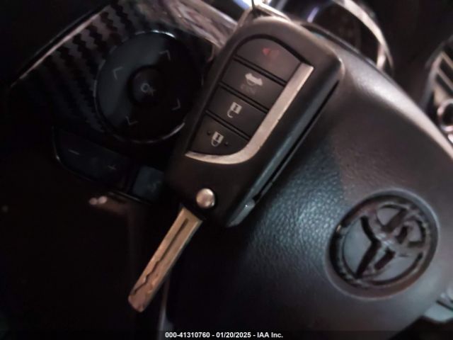 4T1B11HK5JU618180 Toyota CAMRY SE