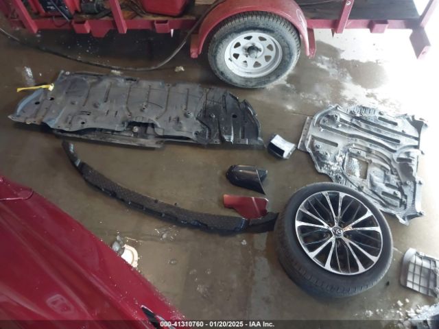 4T1B11HK5JU618180 Toyota CAMRY SE