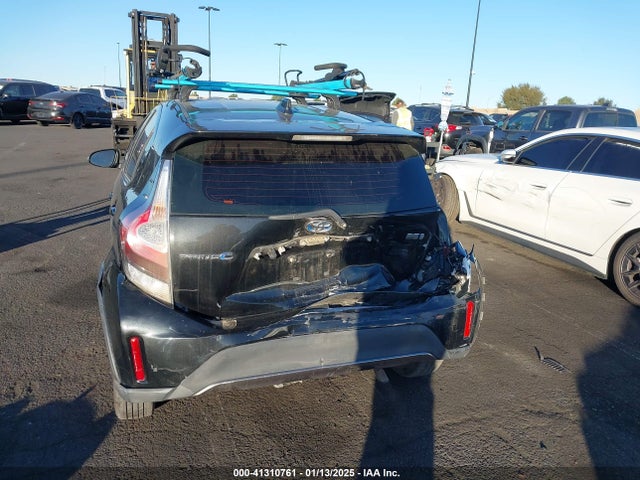 JTDKDTB37J1605828 Toyota PRIUS C
