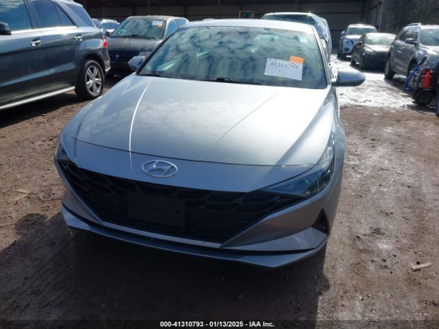 5NPLM4AG8PH103927 Hyundai Elantra