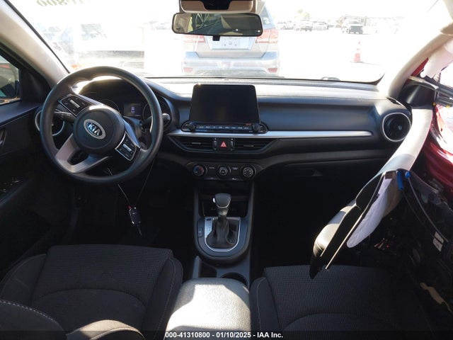 3KPF24AD3LE200282 KIA Forte