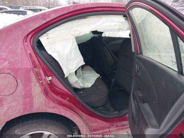 1G1JD5SH6E4114957 Chevrolet Sonic