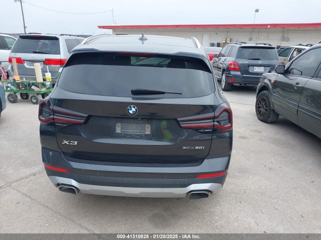 BMW X3 2022 5UX53DP05N9L14948 Image 16