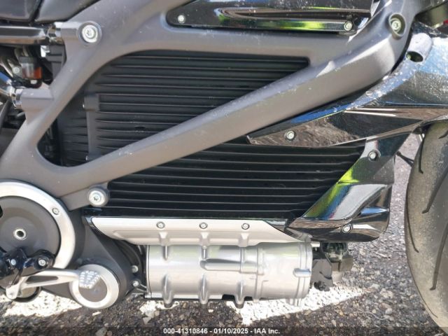 2020 HARLEY-DAVIDSON ELW 1HD2XAEB1LB801001 Photo 7