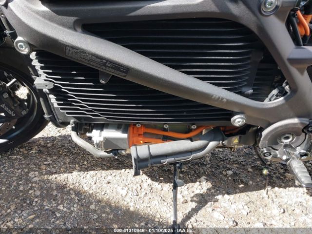 2020 HARLEY-DAVIDSON ELW 1HD2XAEB1LB801001 Photo 8