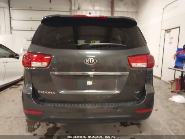KNDMB5C17F6062658 KIA SEDONA LX