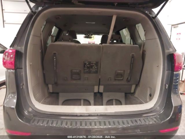 KNDMB5C17F6062658 KIA SEDONA LX