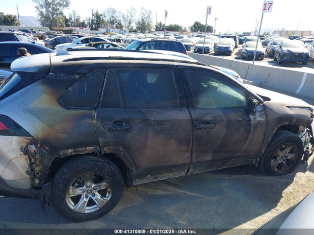 Toyota RAV4 2020 2T3W1RFV9LW087203 Image 11