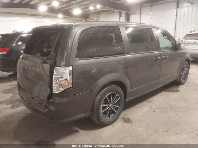 2C4RDGEG6KR610584 Dodge Grand Caravan