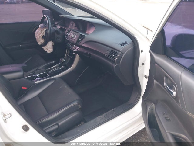 1HGCR2F50HA060336 Honda ACCORD SEDAN