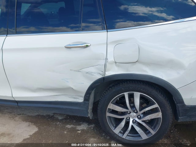 5FNYF5H98HB029647 Honda Pilot