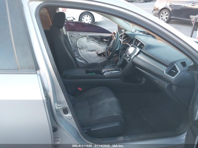 2018 HONDA CIVIC SEDAN 2HGFC2F72JH594669 Photo 4