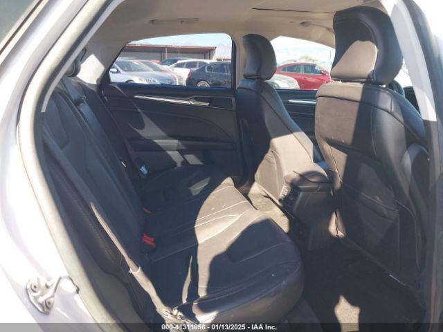 3FA6P0RU3GR157274 Ford Fusion Hybrid Titanium