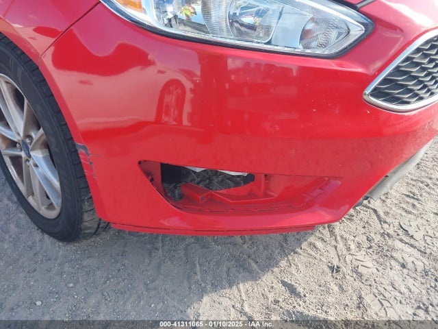 Ford Focus 2015 1FADP3K28FL223445 Image 6