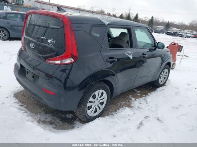 KNDJ23AU9M7125058 KIA SOUL LX