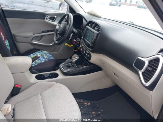 KNDJ23AU9M7125058 KIA SOUL LX