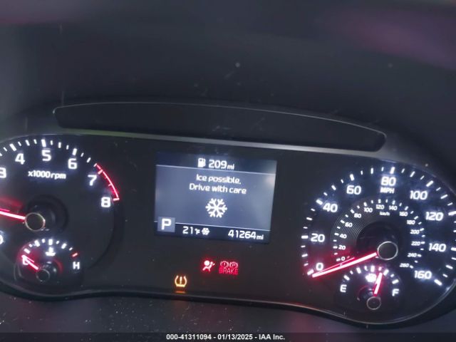 KNDJ23AU9M7125058 KIA SOUL LX