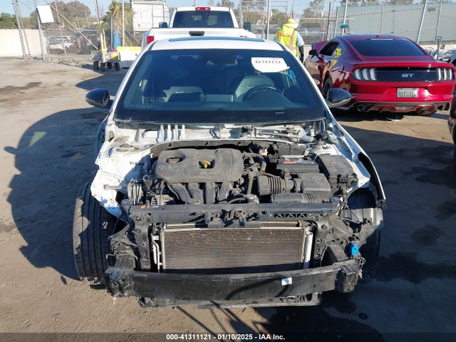 3KPF34AD8ME309254 KIA Forte Gt-line