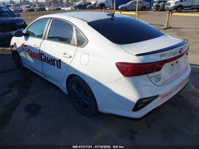 3KPF34AD8ME309254 KIA Forte Gt-line